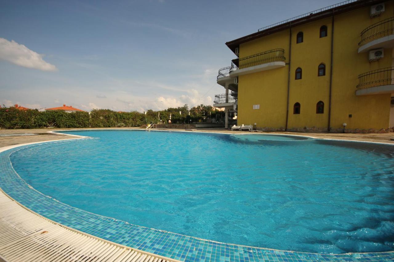 Menada Green Hills Apartments Sozopol Eksteriør billede