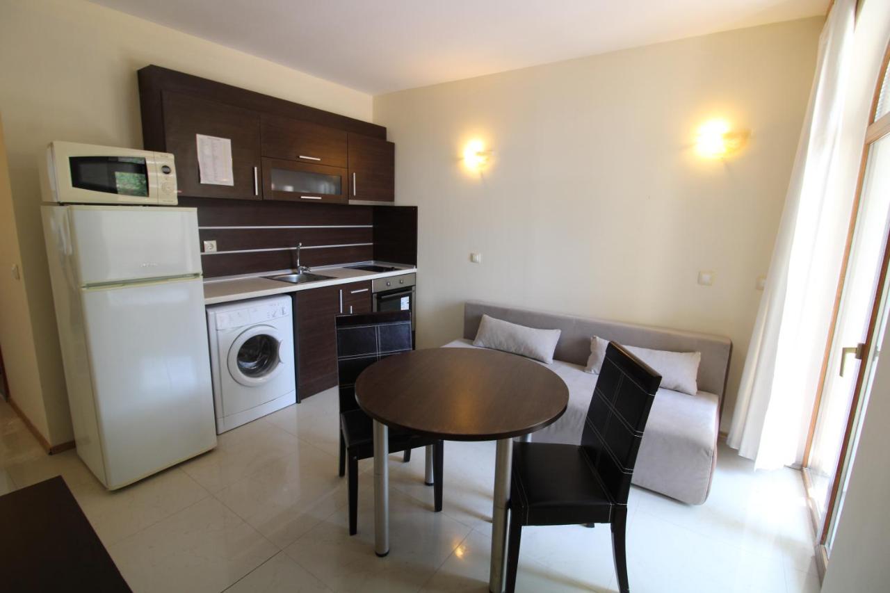 Menada Green Hills Apartments Sozopol Eksteriør billede