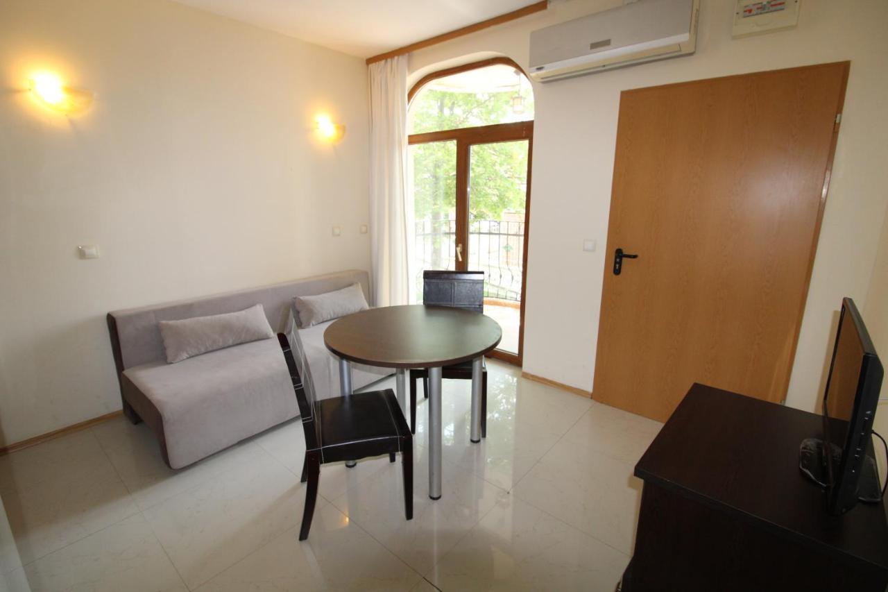 Menada Green Hills Apartments Sozopol Eksteriør billede