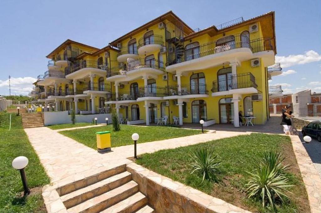 Menada Green Hills Apartments Sozopol Eksteriør billede