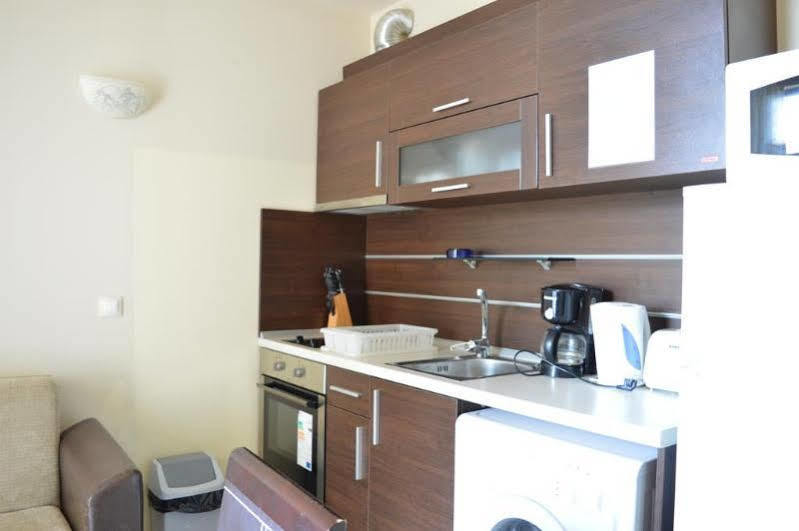 Menada Green Hills Apartments Sozopol Eksteriør billede