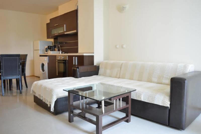 Menada Green Hills Apartments Sozopol Eksteriør billede