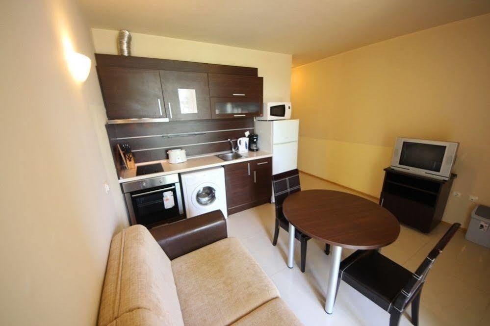 Menada Green Hills Apartments Sozopol Eksteriør billede