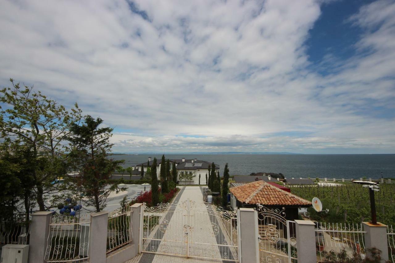 Menada Green Hills Apartments Sozopol Eksteriør billede