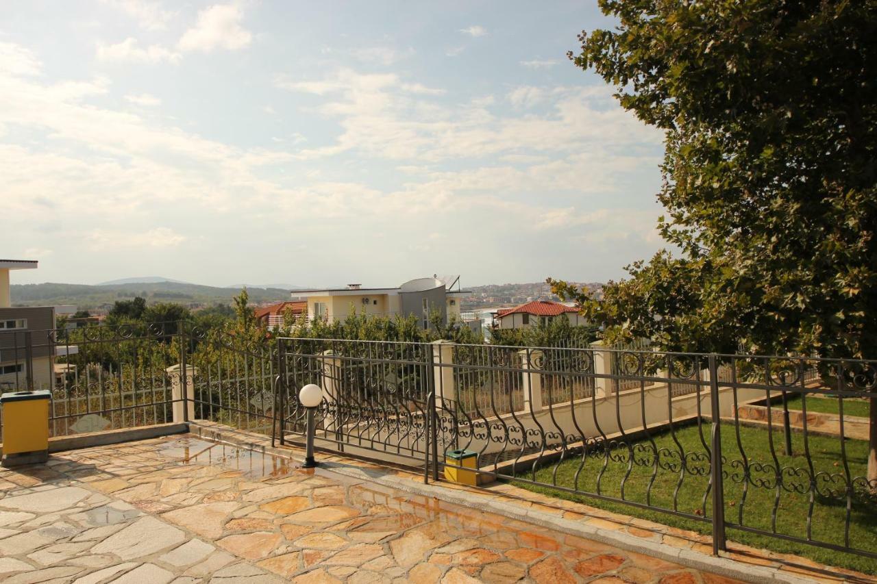 Menada Green Hills Apartments Sozopol Eksteriør billede